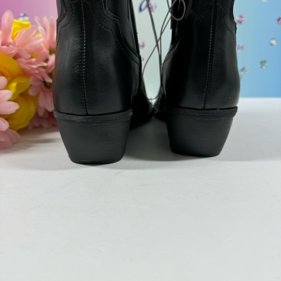 š¤ NO OFFERS LAST PAIR! EMBROIDERED WESTERN BOOTS - Picture 13 of 16